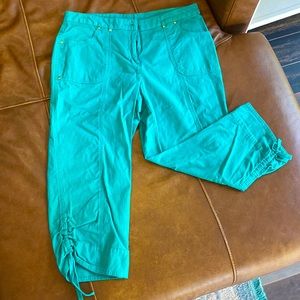 Ruby Rd teal capris with tie bottom size 10P NWOT